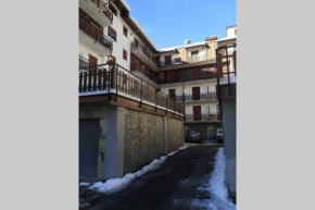 La casa dei nonni (centralissimo trilocale) Bardonecchia